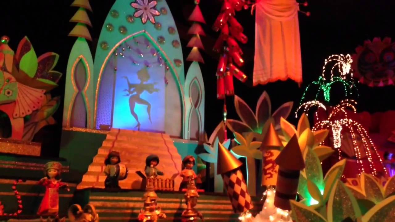 it's a small world holiday - 2014