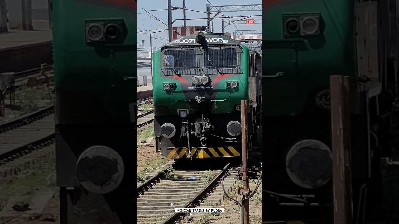 40071 Dlsa's Wdp4b dedicated to Nayak Nirbhay Singh standing at Lucknow Charbagh 😍🔥 #wdp4b #powerful