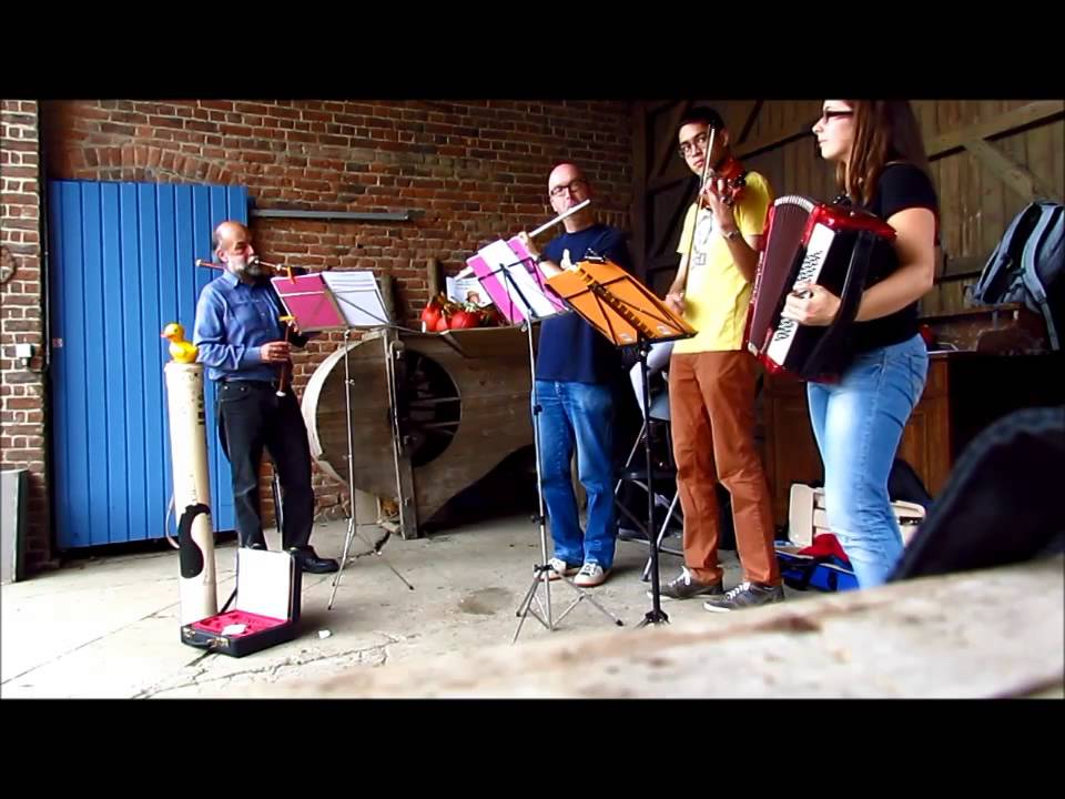 le Meunier Mathurin (le petit moulin) by folkgroep Jules