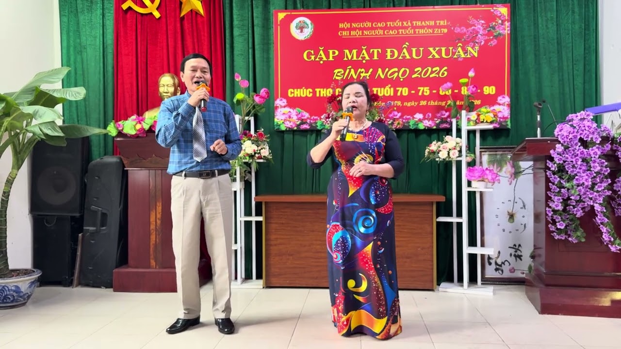 Ngày 10 tết ￼ vui hát chúc thọ các cụ z 179