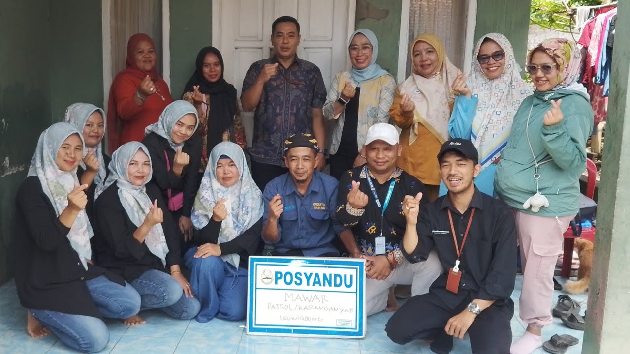 KUNJUNGAN PUSKESMAS KARANGSARI KE POSYANDU DESA