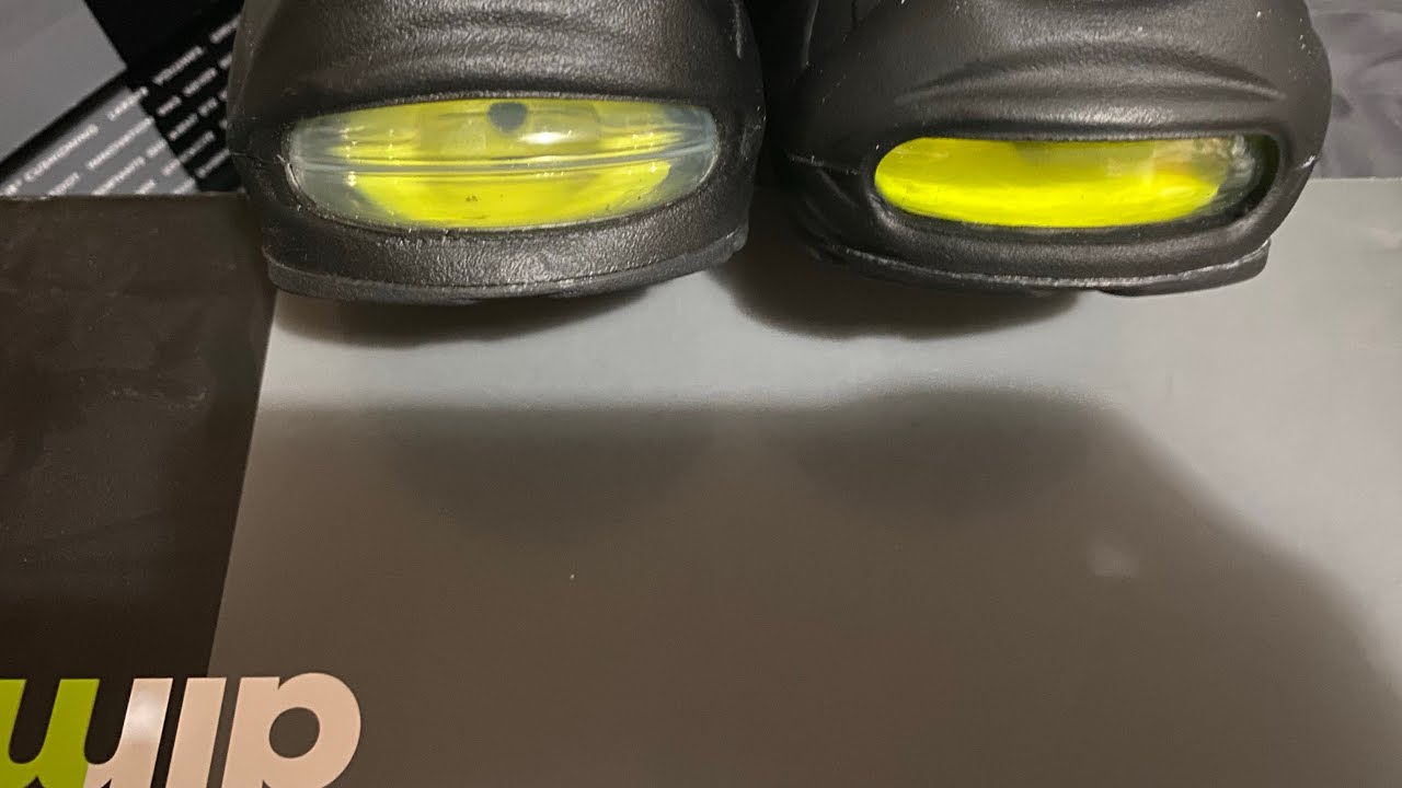 Nike Air Max 95 OG Neon 2020 vs 2025 Big Bubble OG Neon Comparison What’s The Differences 🤷🏾‍♂️