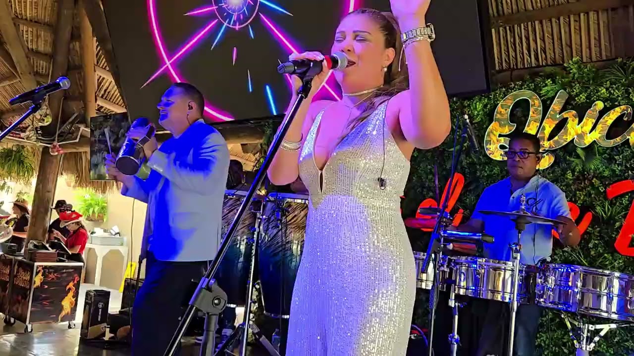 LA QUIERO A MORIR cover CAROL y YUNIOR el cubano