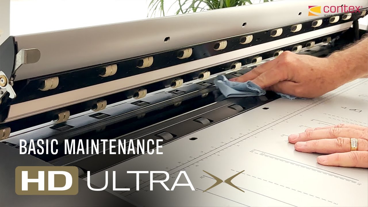 Cleaning the glass plate of HD Ultra X – Contex