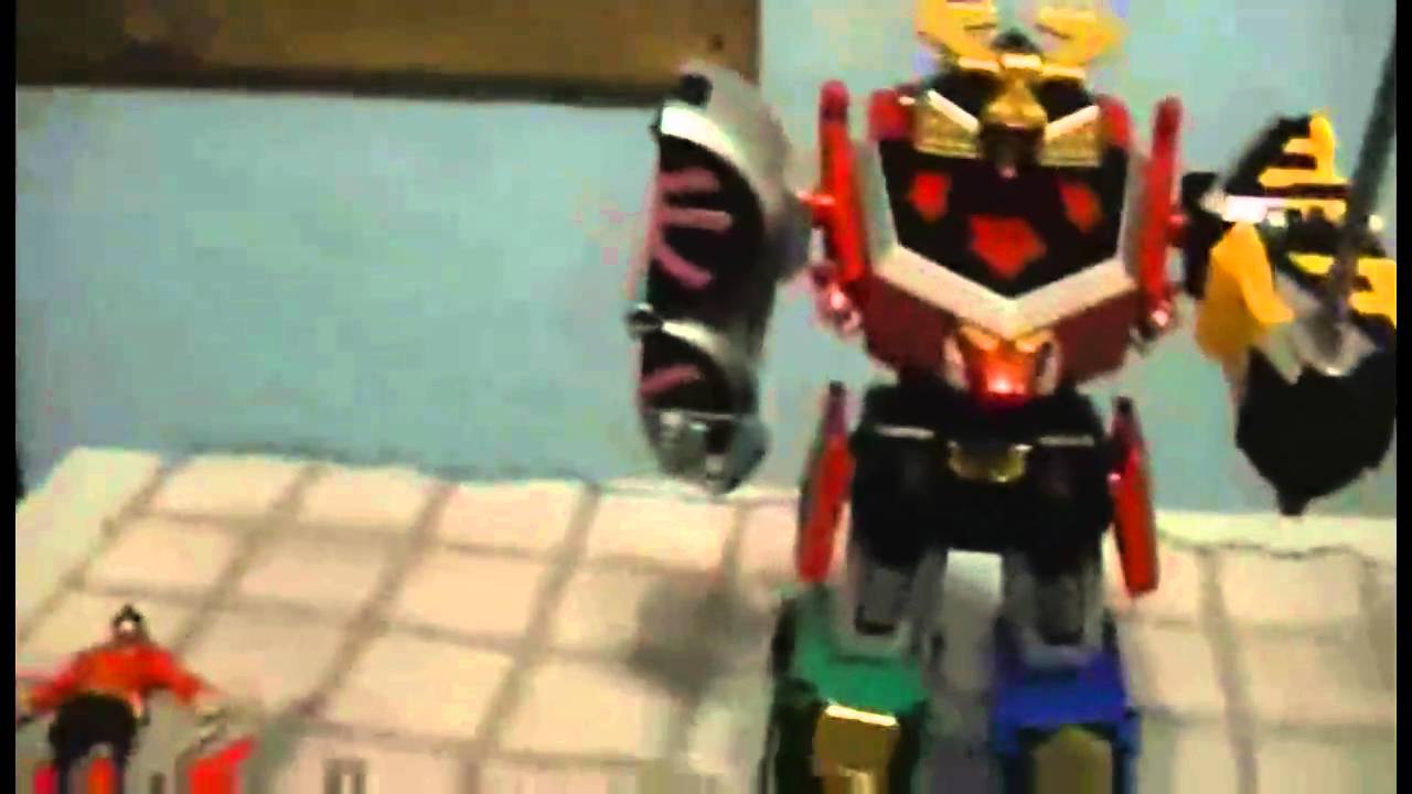 Review: Power Rangers Samurai - Samurai Megazord & Red Samurai Mega Ranger.