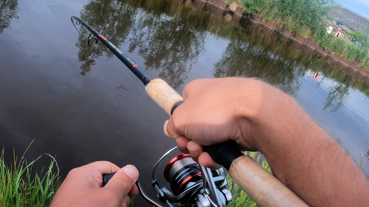 ZANDER FISHING WITH LURES