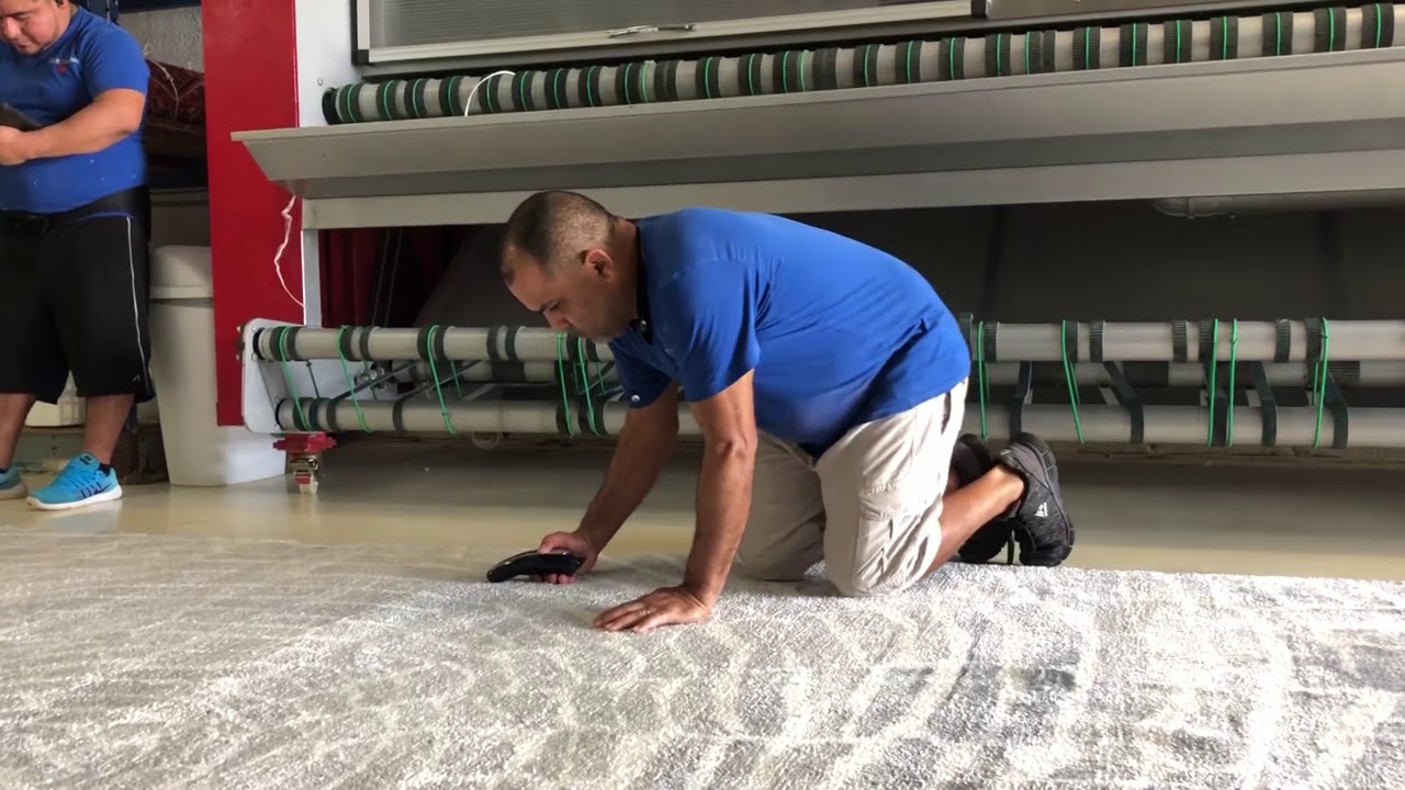 How much does Area Rug Restoration Cost in Miami?