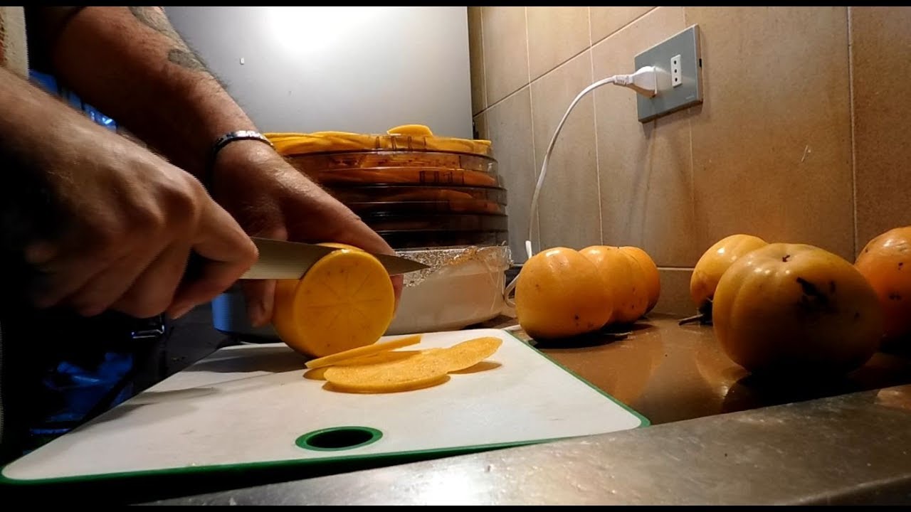 Cachi stagione perfetta sono acerbi e sono ok da fare secchi.......