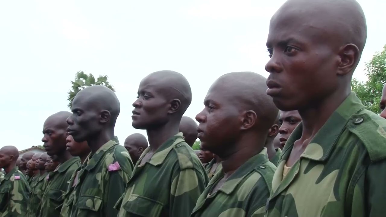 RDC-FARDC_Le Président Félix ANTOINE TSHISEKEDI_Visite les jeunes recrues