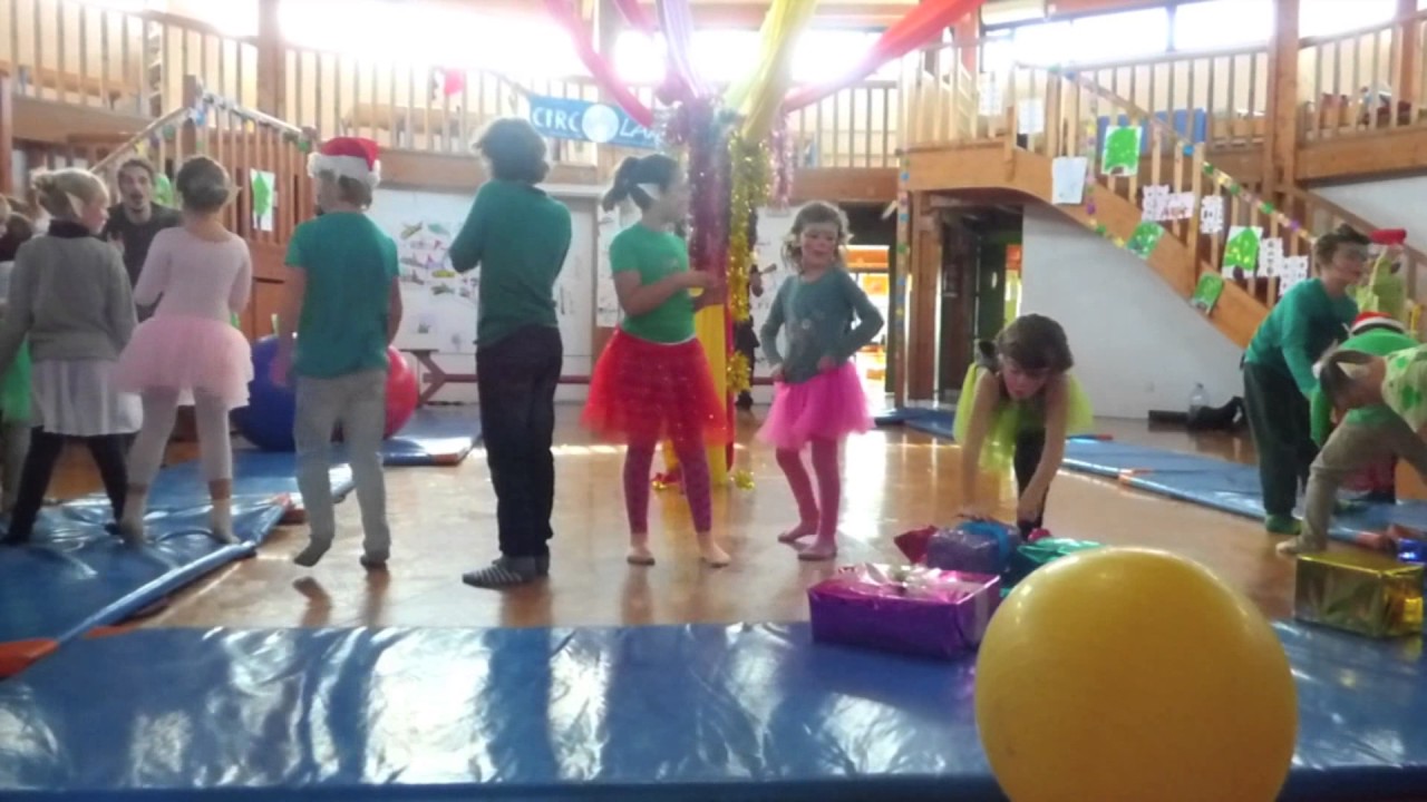 Circolar en el Colegio Francés de IBIZA