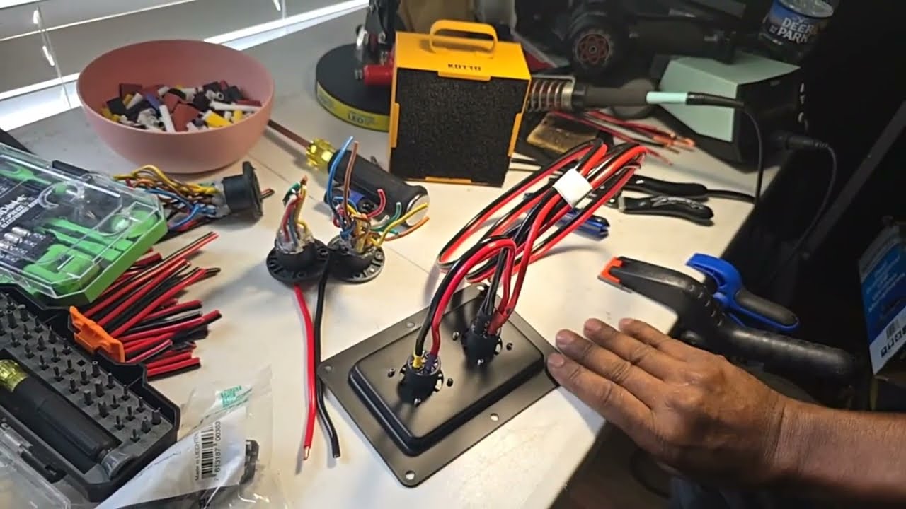 SOUND SYSTEM WIRING AND CONNECTIONS USING THE NEW  NEUTRIKS