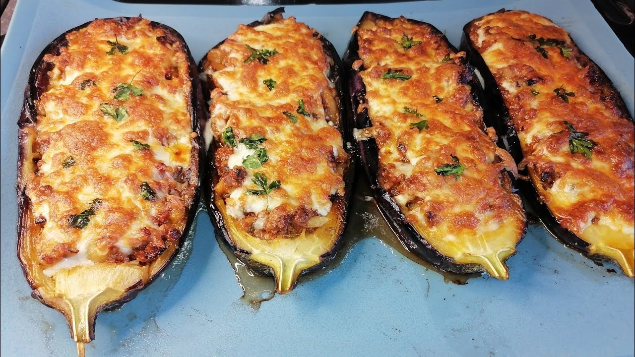 plat savoureux 👌tout le monde sera ravi de cette recette ! aubergine farcie/Stuffed eggplant