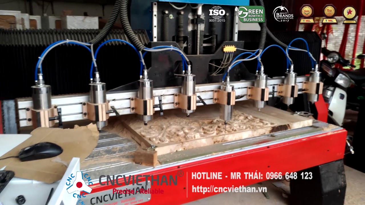 Máy điêu khắc gỗ CNC 08 đầu | Điêu khắc đầu giường Hoa Lá Tây