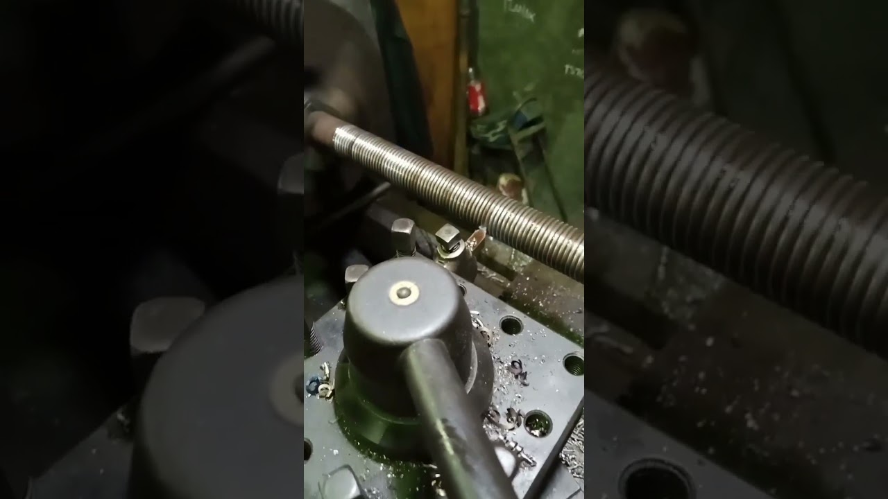 Long thread travel on the lathe #fabricate #machine