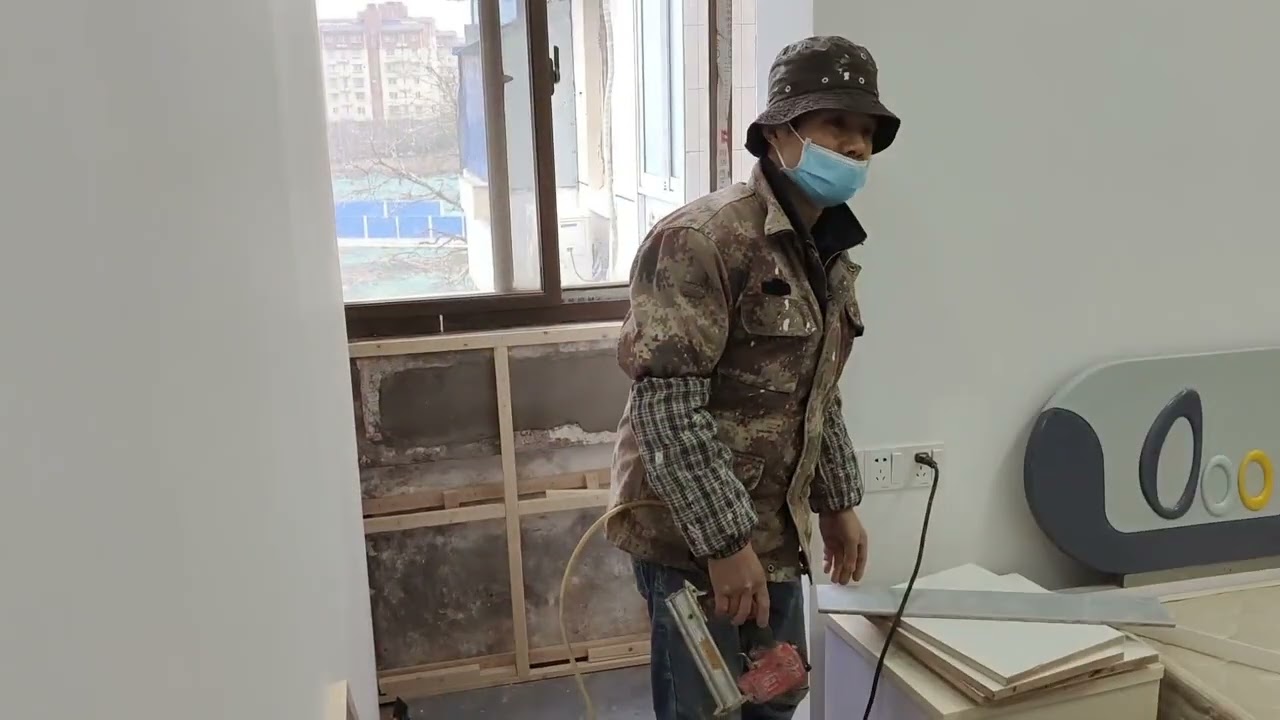 老房子装修出新，阳台不想贴砖你可以这样施工，省钱又省时间