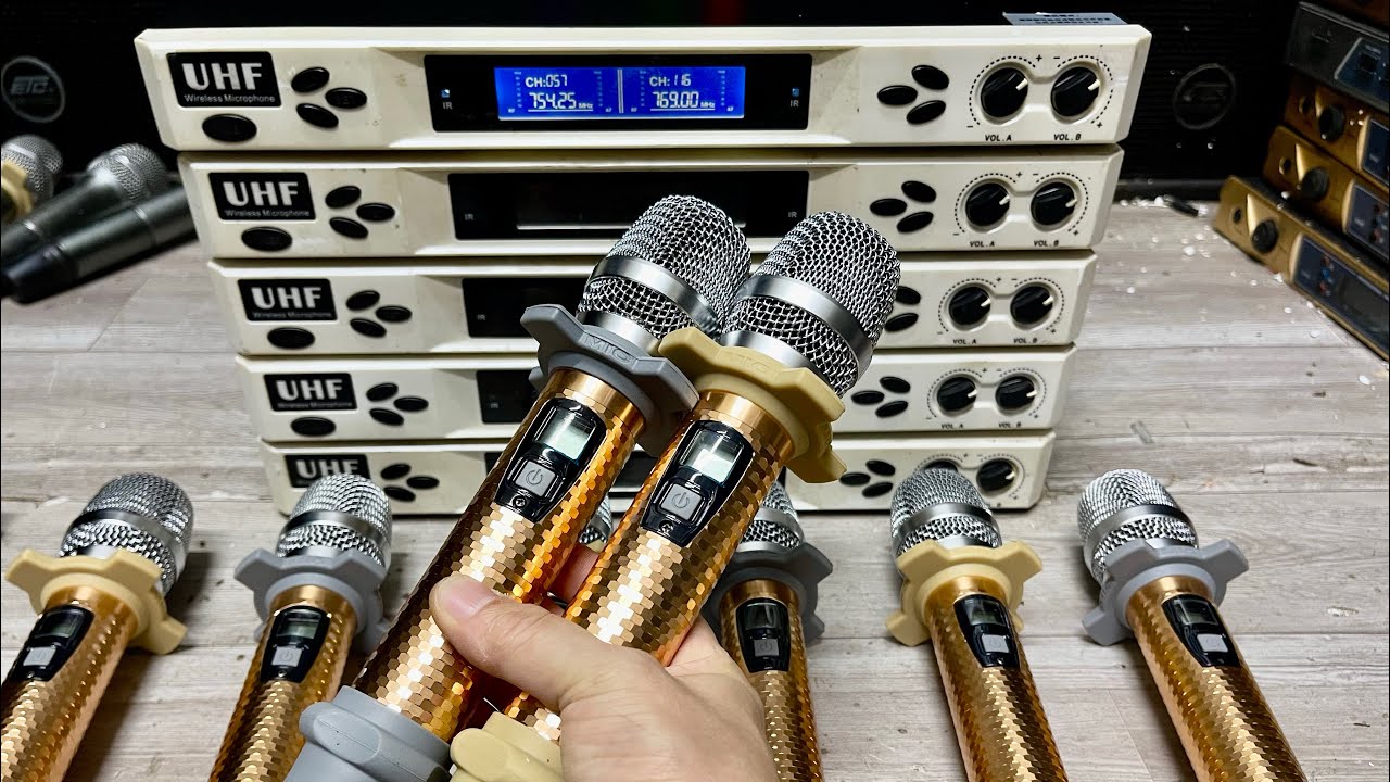 Xả Cuối Năm Mic Bãi UHF Nội Địa Đài Loan Siêu Nịnh Giọng Tự Ngắt Giá Rẻ Để Ae Karaoke