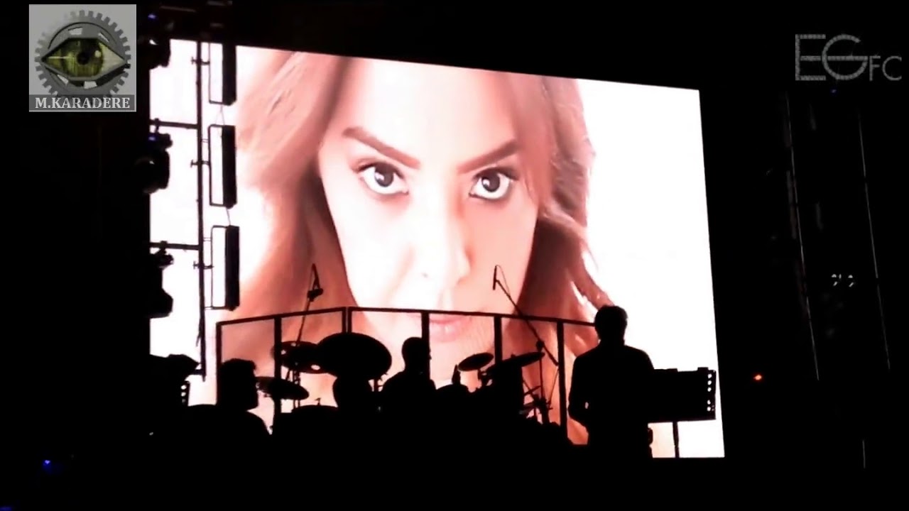 Ebru Gündeş Ankara Konser metromall AVM