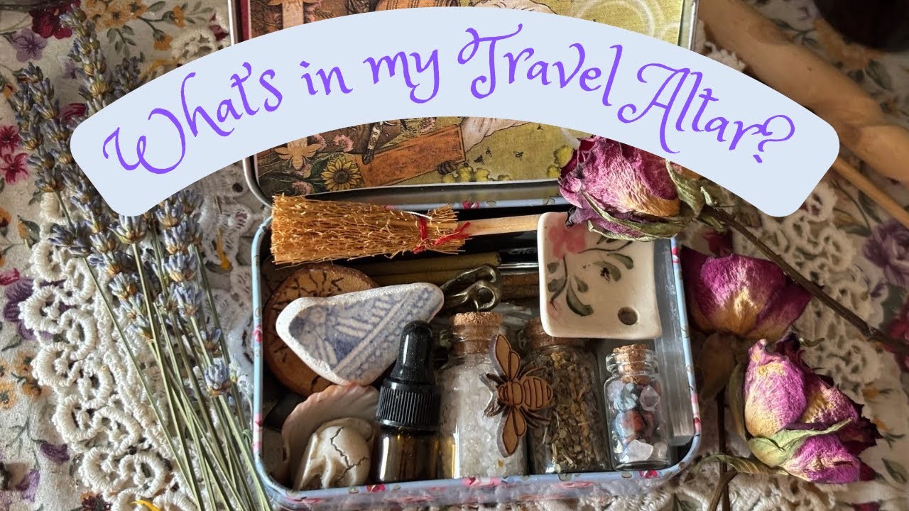 What’s in my Travel Altar? My Mini Witchcraft Essentials