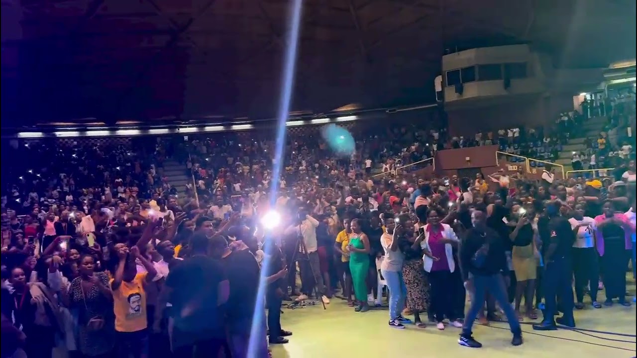 Jumbo Performing | Amandla Okunqoba |