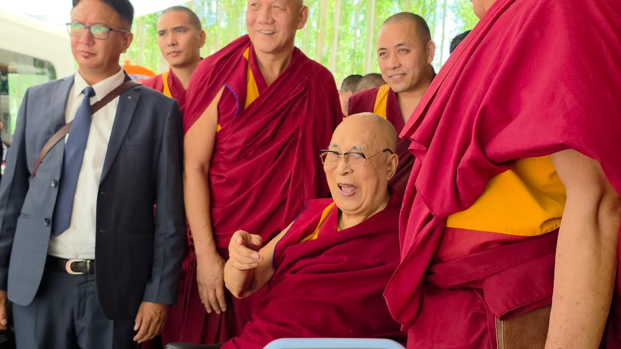 Thousands welcome His Holiness the 14th Dalai Lama in Leh