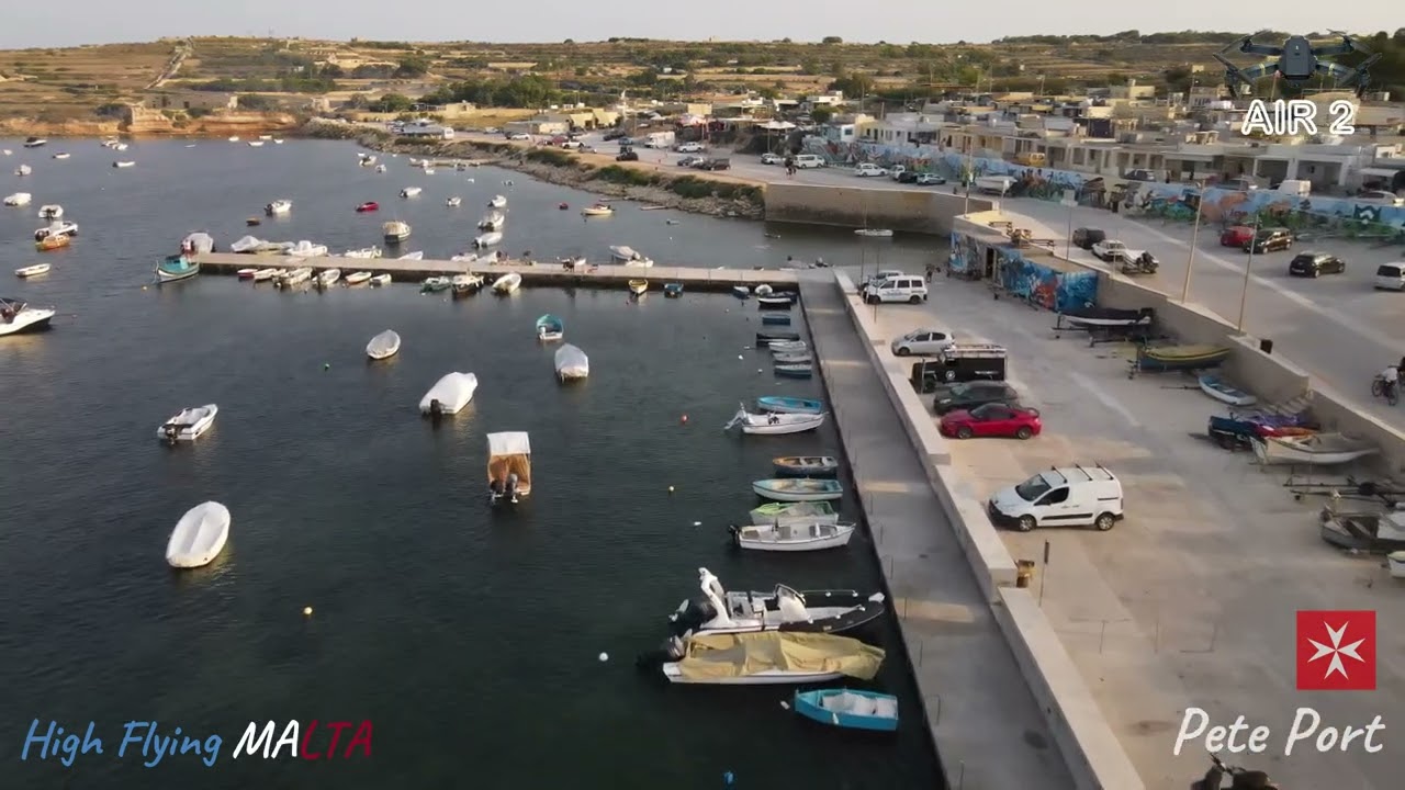 Malta EU - St  Thomas Bay (summer breeze)