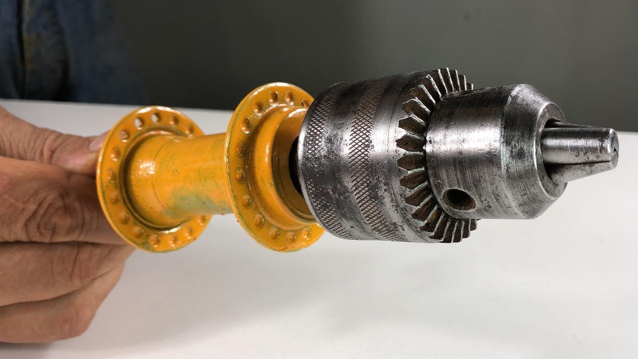 Idea Brillante con un Cubo de Bicicleta y Taladro Muy Fácil
