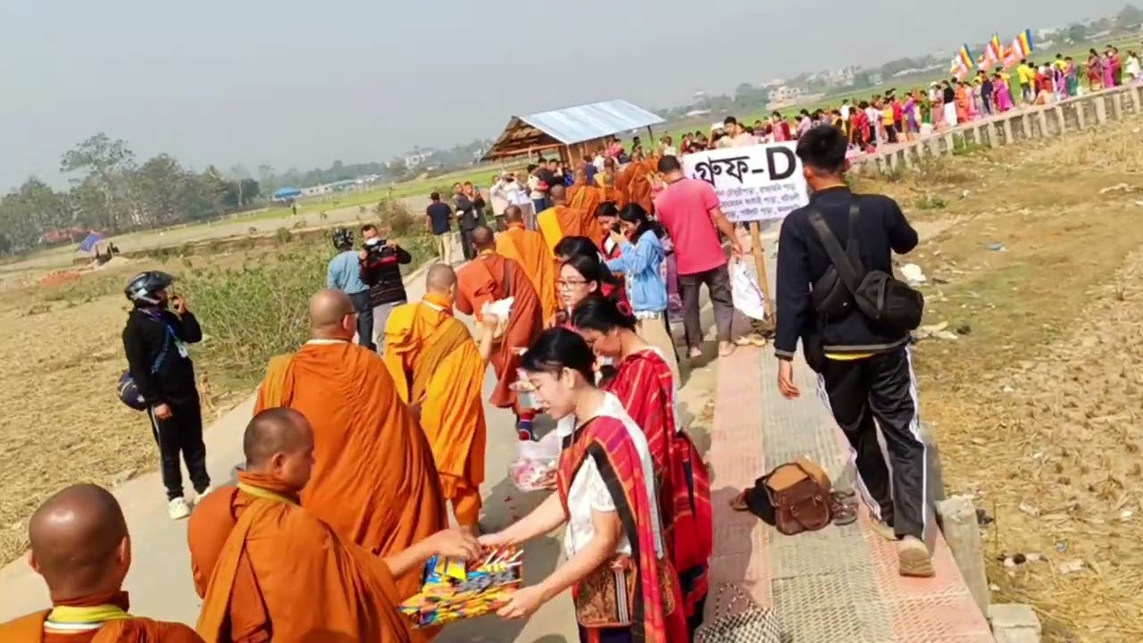 বুদ্ধ ধর্ম সংঘ গুণ মাদাত রাগেনেই। শ্রাবকবুদ্ধ বনভান্তের শিষ্য মিলিনেই। শিল্পী। রুবেল, অনন্যা, আদর্শী
