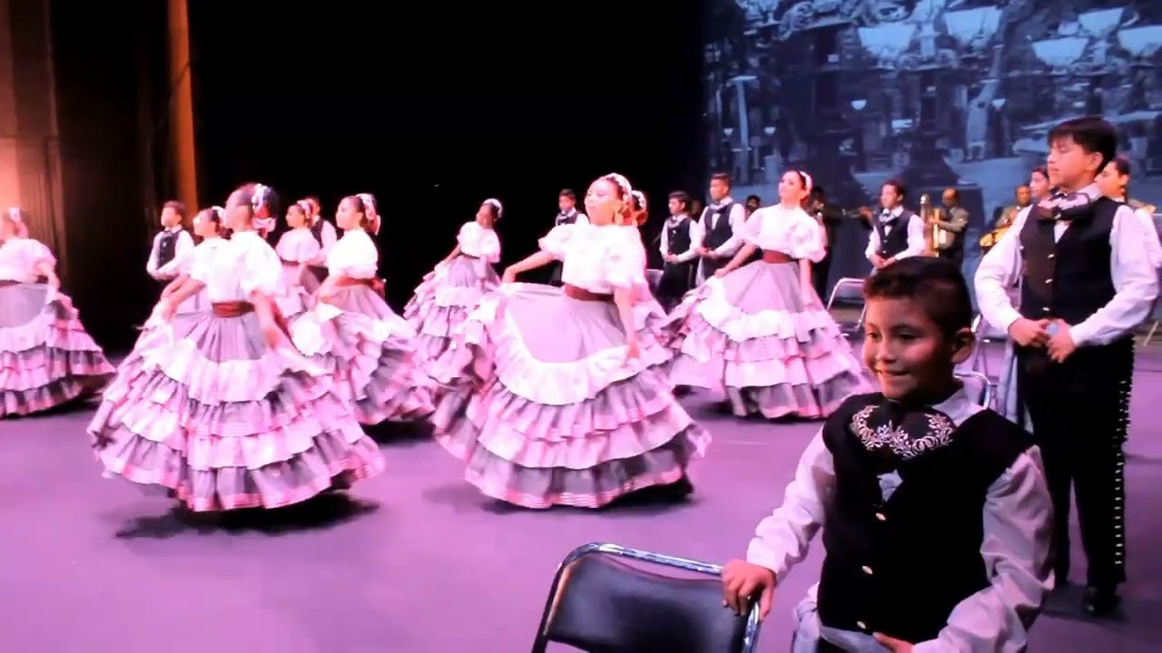 Valses Mexicanos . Ballet folclórico Infantil Delegación Regional de Educación.