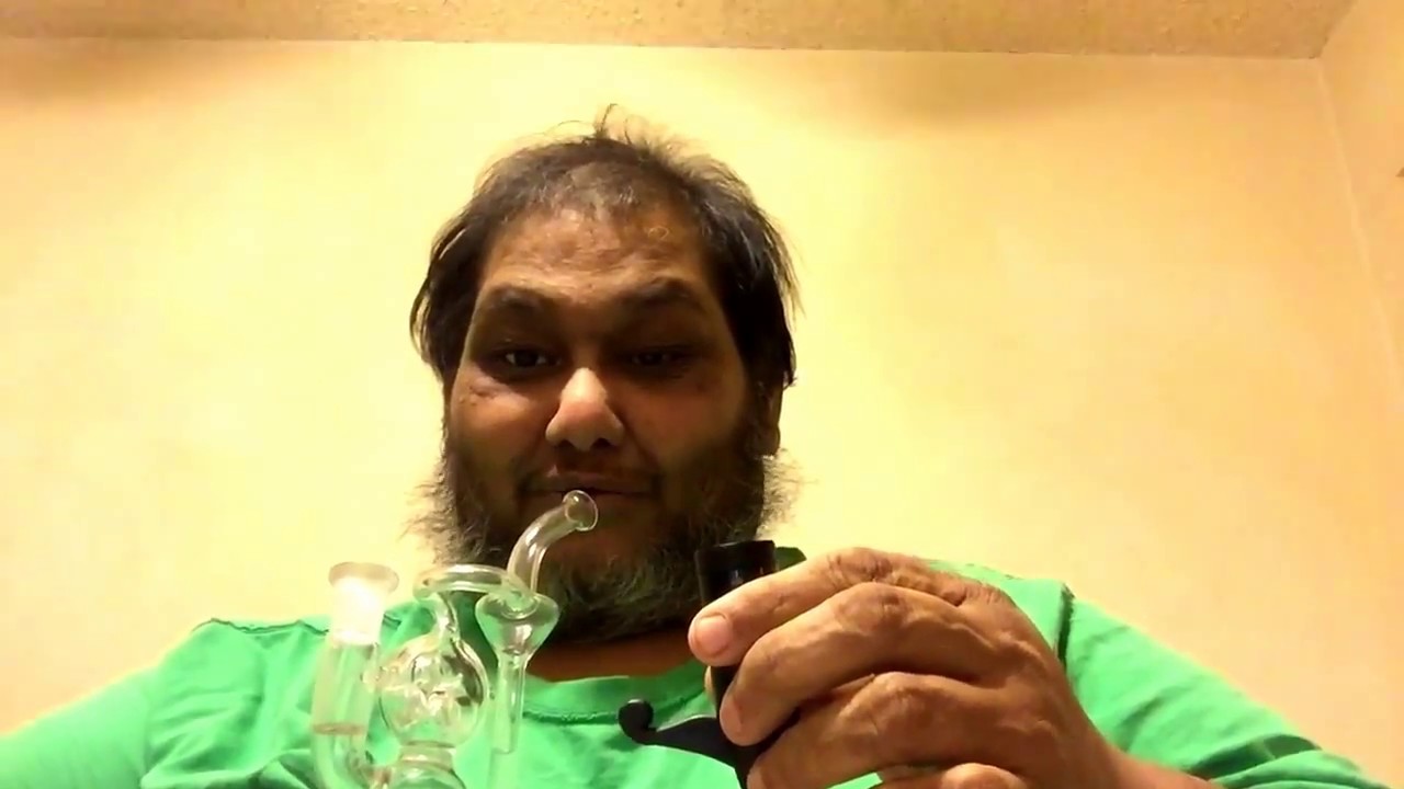 Glass Unboxing - Sabertooth Glass