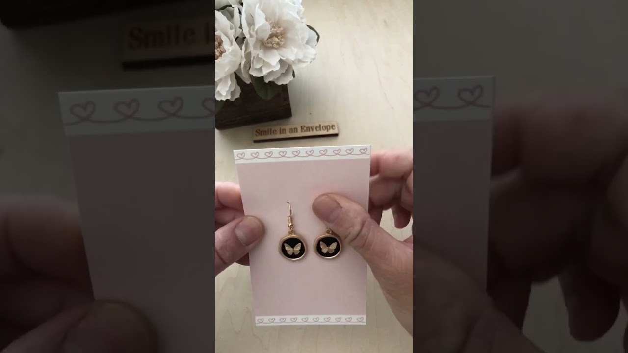 Make earring cards with me. 