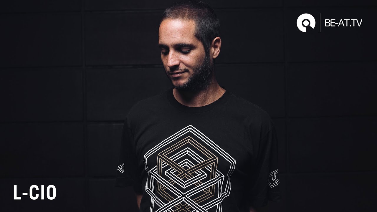 L_cio Live Set @ Mirante 9 de Julho in São Paulo, Brazil (BE-AT.TV)