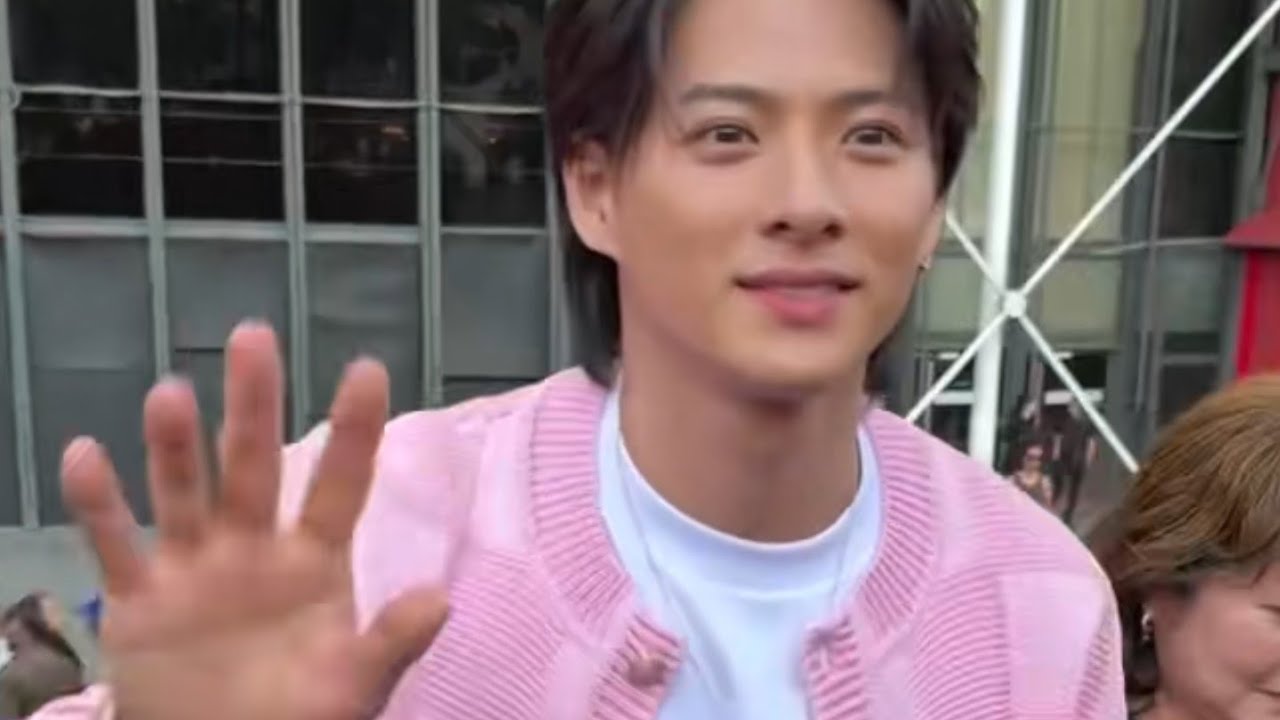 250624 Sho HIRANO Прибытие на показ мод Louis Vuitton в Париже 🇫🇷 24 июня 2025 г. 24.6.2025