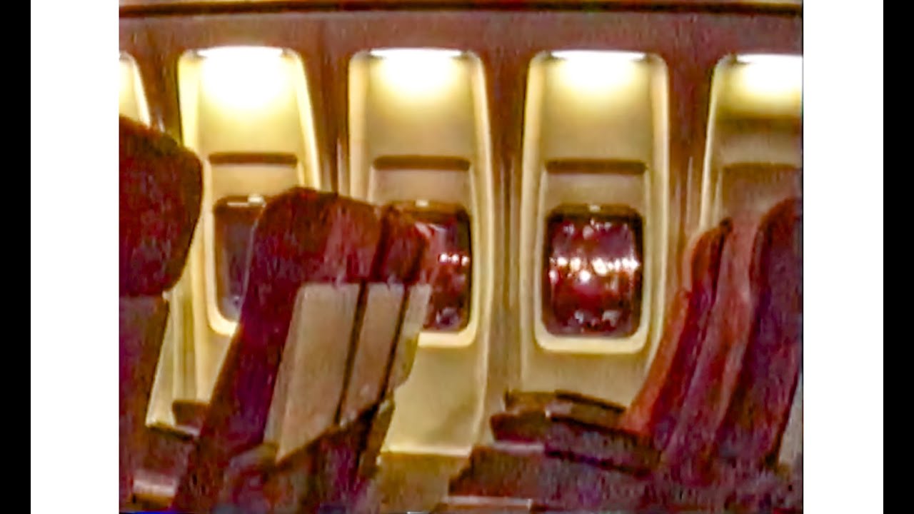 DELTA AIRLINES Boeing 727-200  Charlotte to Atlanta 1990