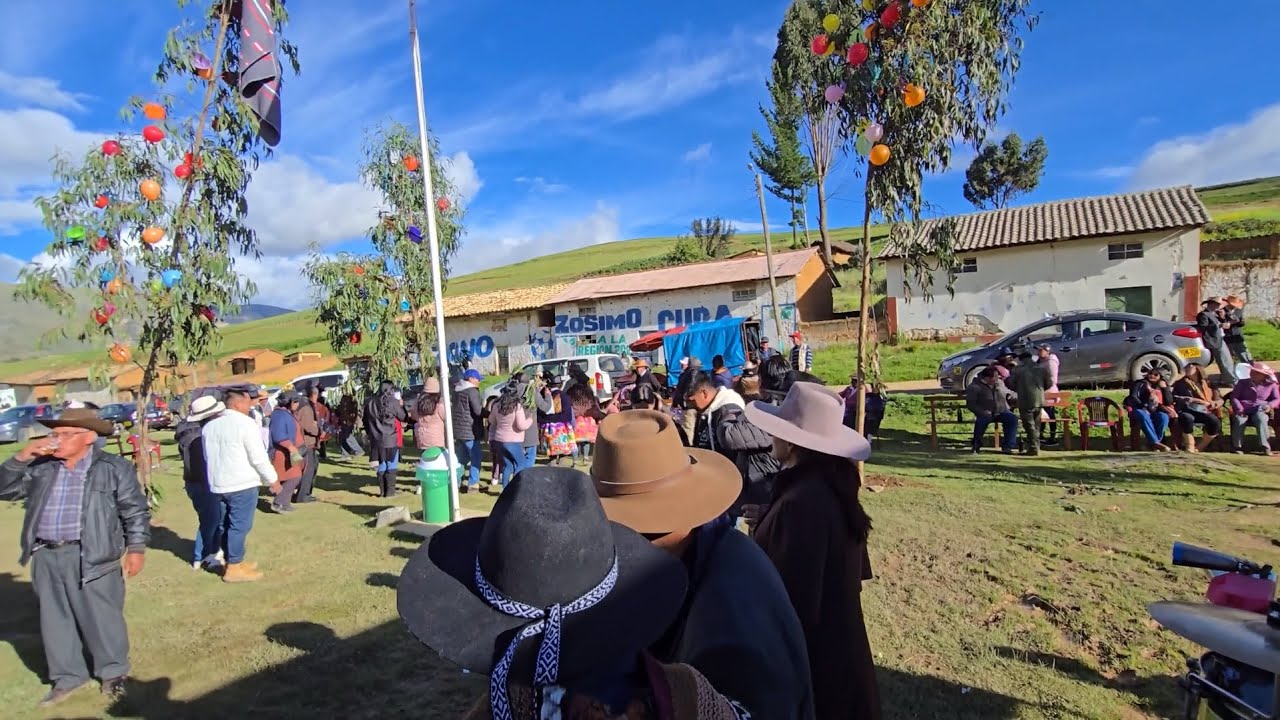 FLAMANTES DE HUANCAYO 2025 - Mix de huaylash en Yanayana Canipaco