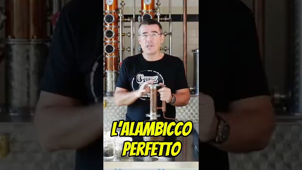 L&rsquo;alambicco perfetto per distillare gin ⚗️ #gin #bartender #distillery #distillatore #alambicco