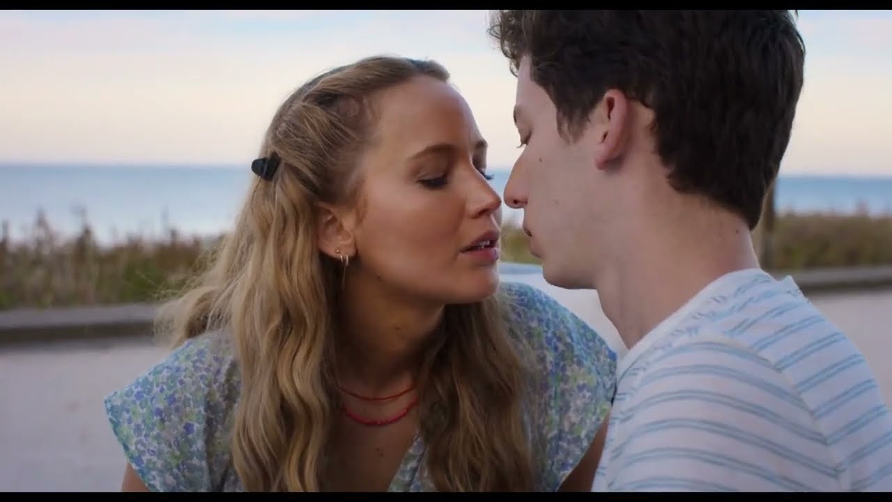 Jennifer Lawrence Kisses Her Teen Boyfriend | No Hard Feelings Movie Clip