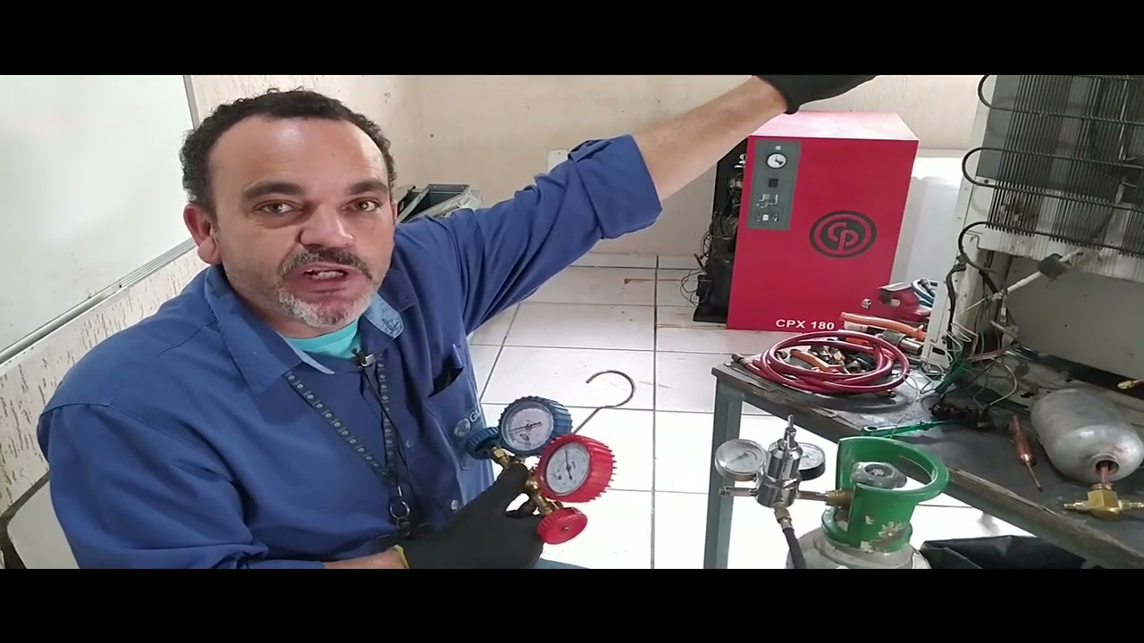 Como fazer limpeza na tubulação de gás da geladeira passo a passo - Aula 10 Refrigeração Doméstica