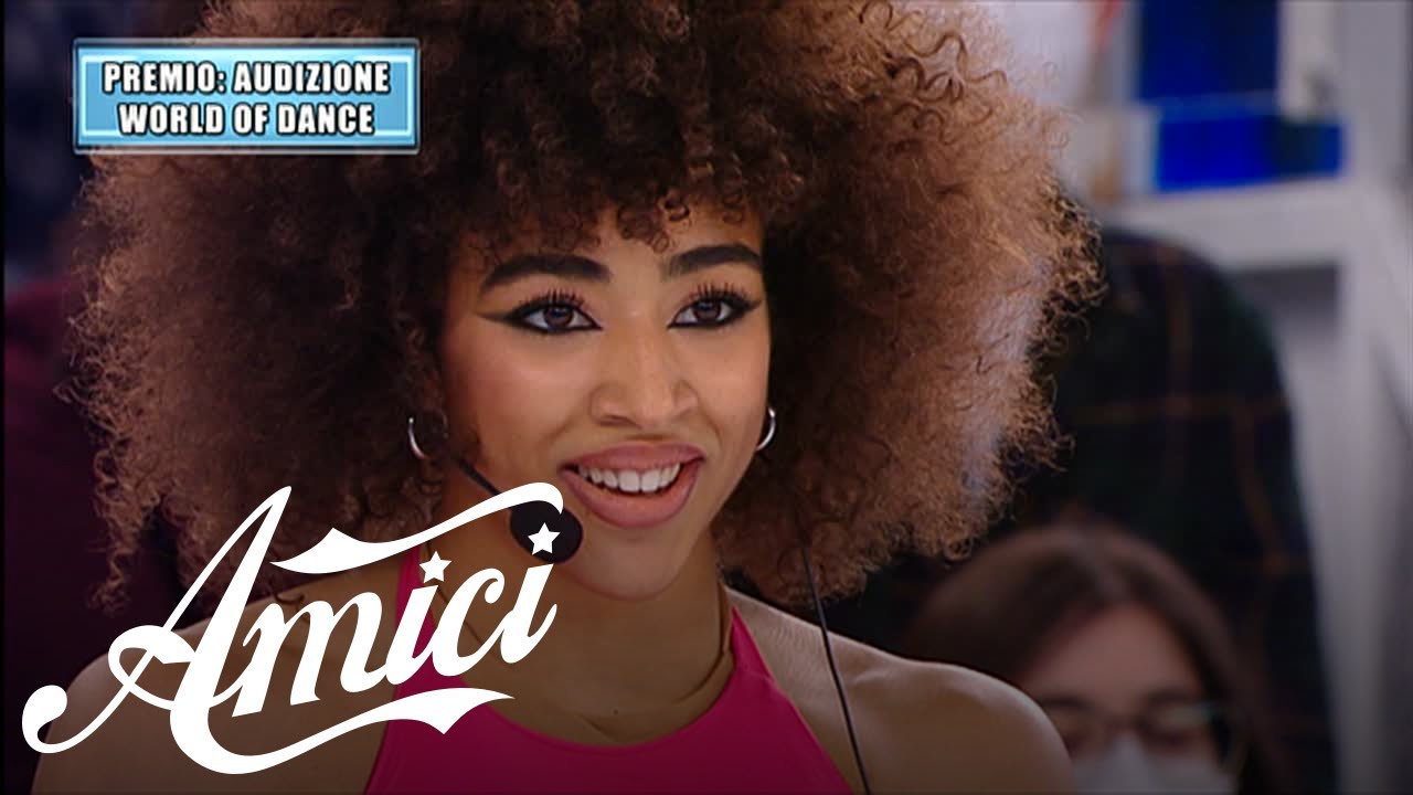 Amici 22 - Megan - Naughty girl