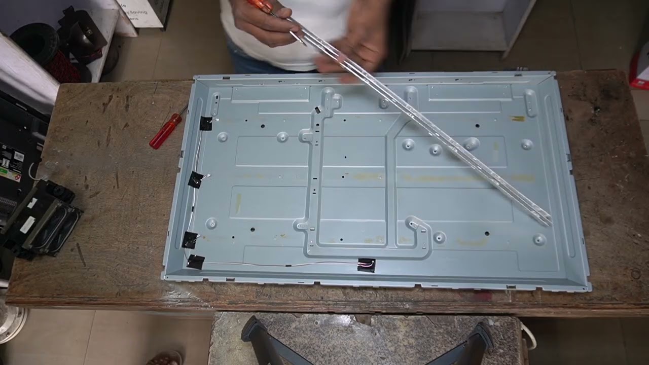 PANASONIC 32 INCHE TV NO PICTURE \\ PANASONIC SMART TV BACKLIGHT KAISE THEEK KAREN