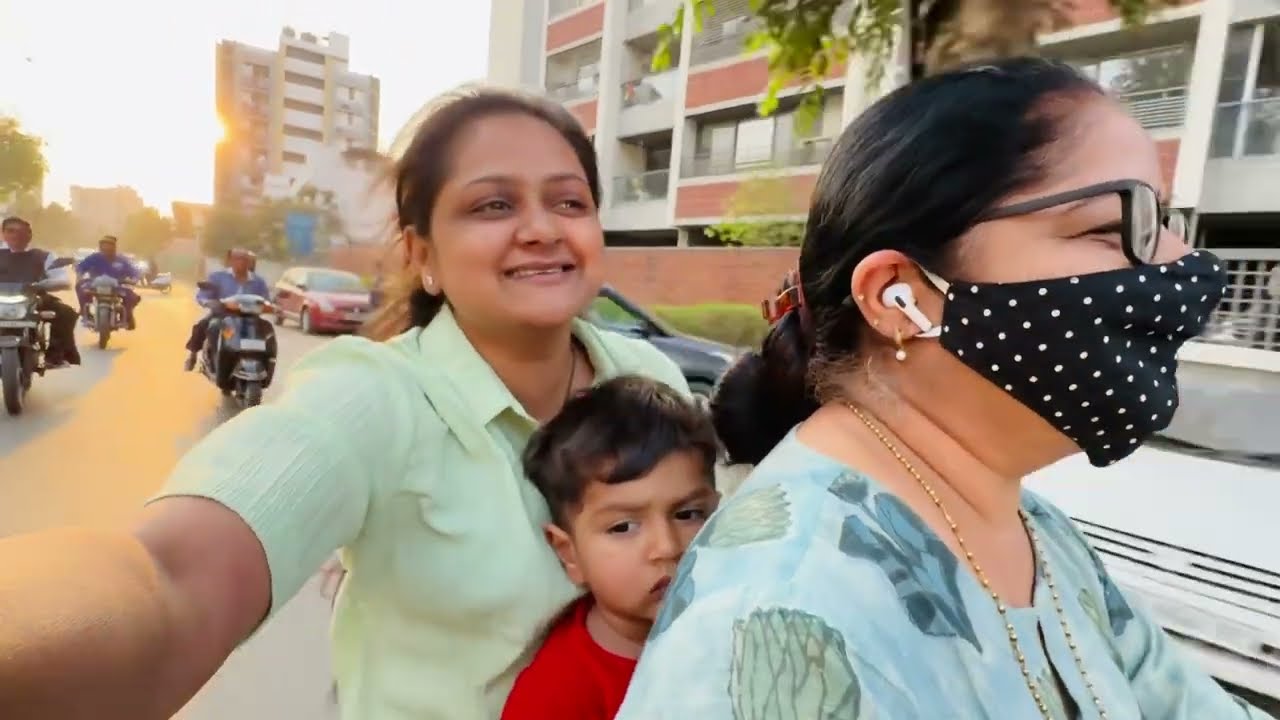 Ahmedabad me aate hi mili surprise 😳