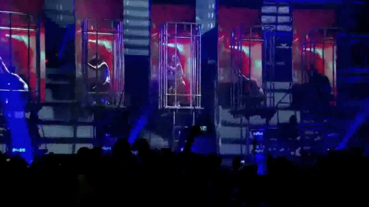 Britney Spears - Up N' Down |Live Audio Version| (Femme Fatale Tour DVD, Toronto)