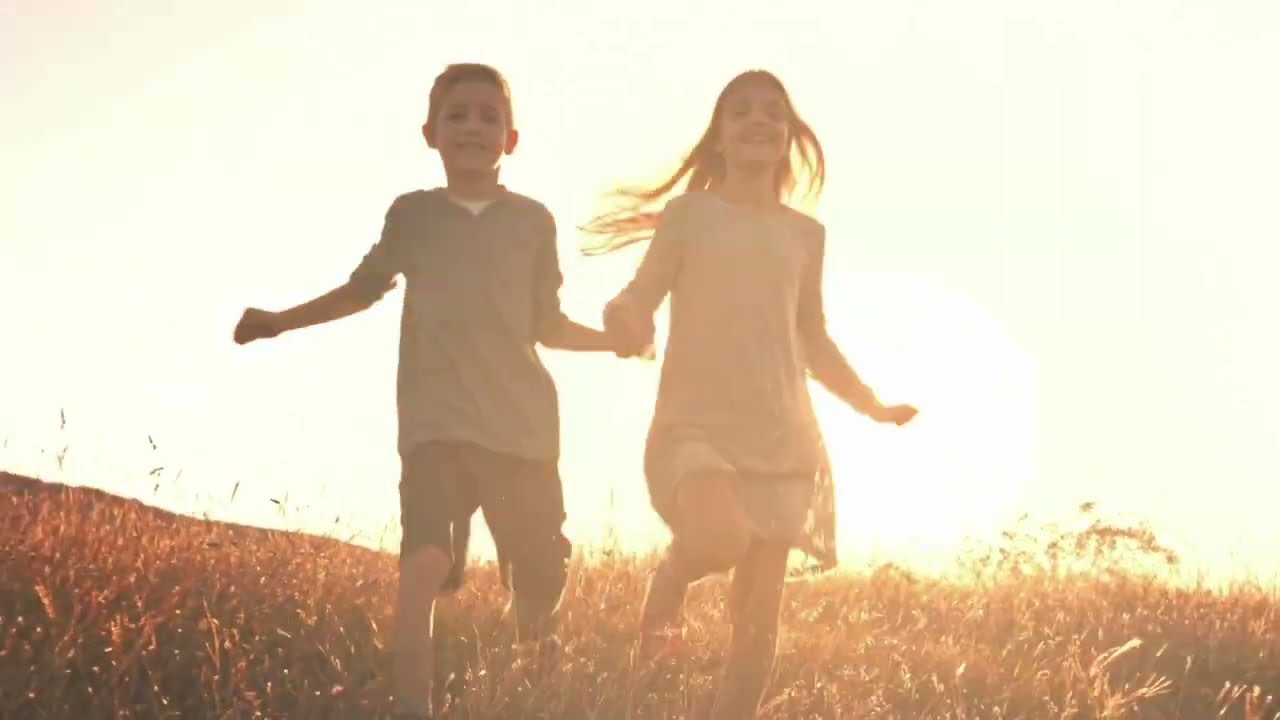 TIE A BOW ON IT - words & music by David Gipson, Copyright (c) 2023