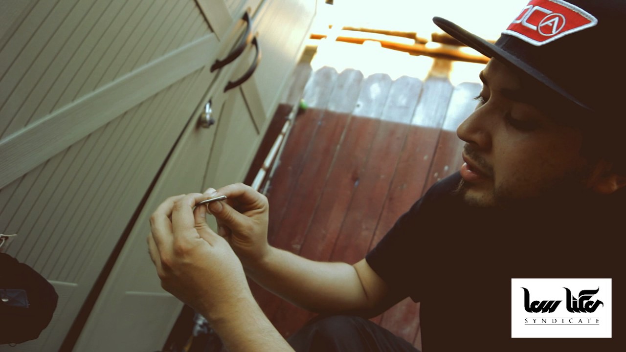 DIY: VIP WOODGRAIN TABLE