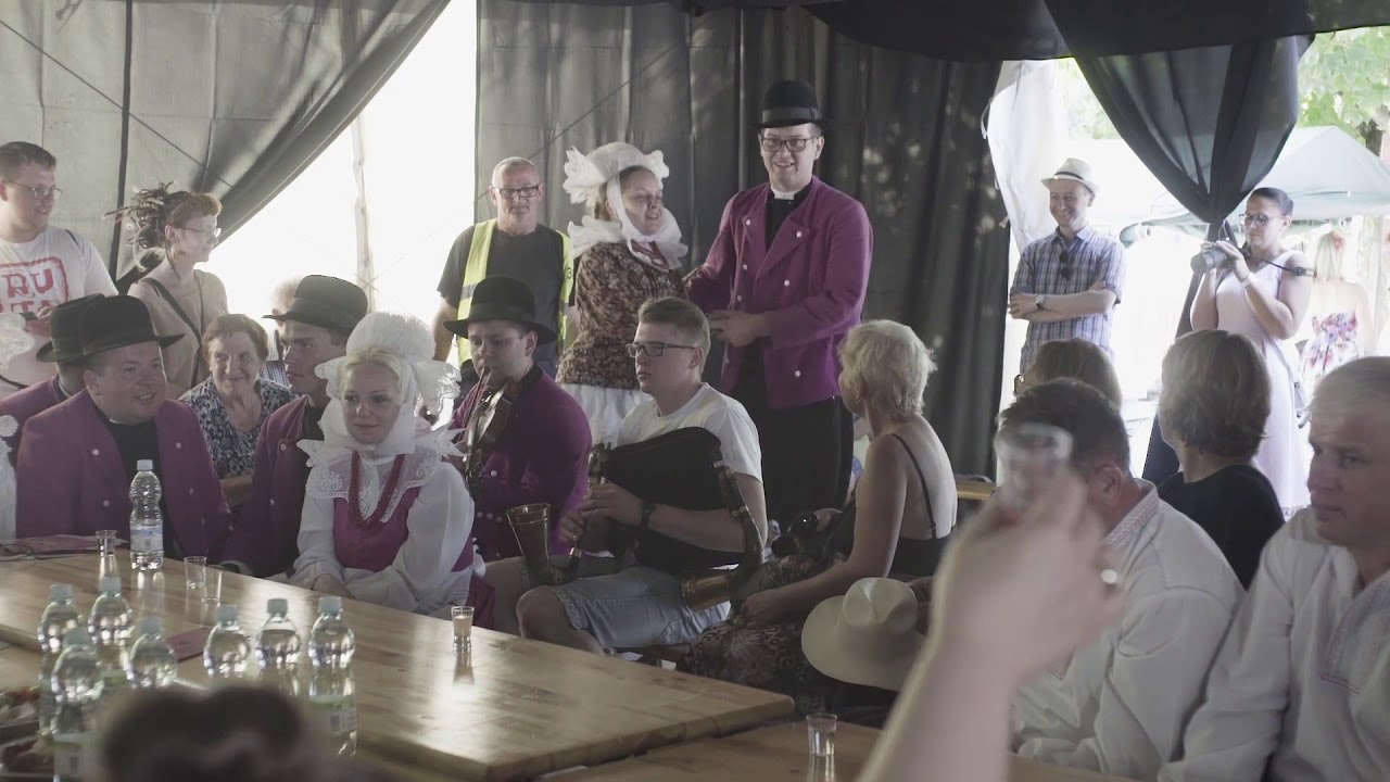 Biskupiański Zesp&oacute;ł Folklorystyczny z Domachowa i Okolic