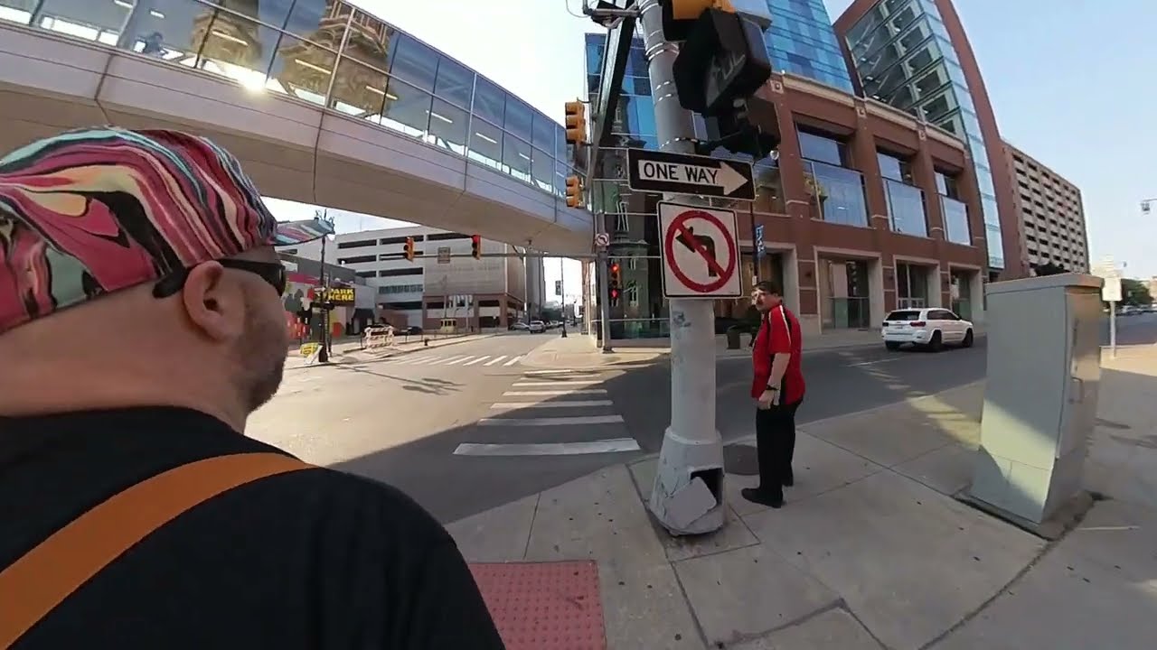 Walking around Hollywood Casino Detroit Greektown POV