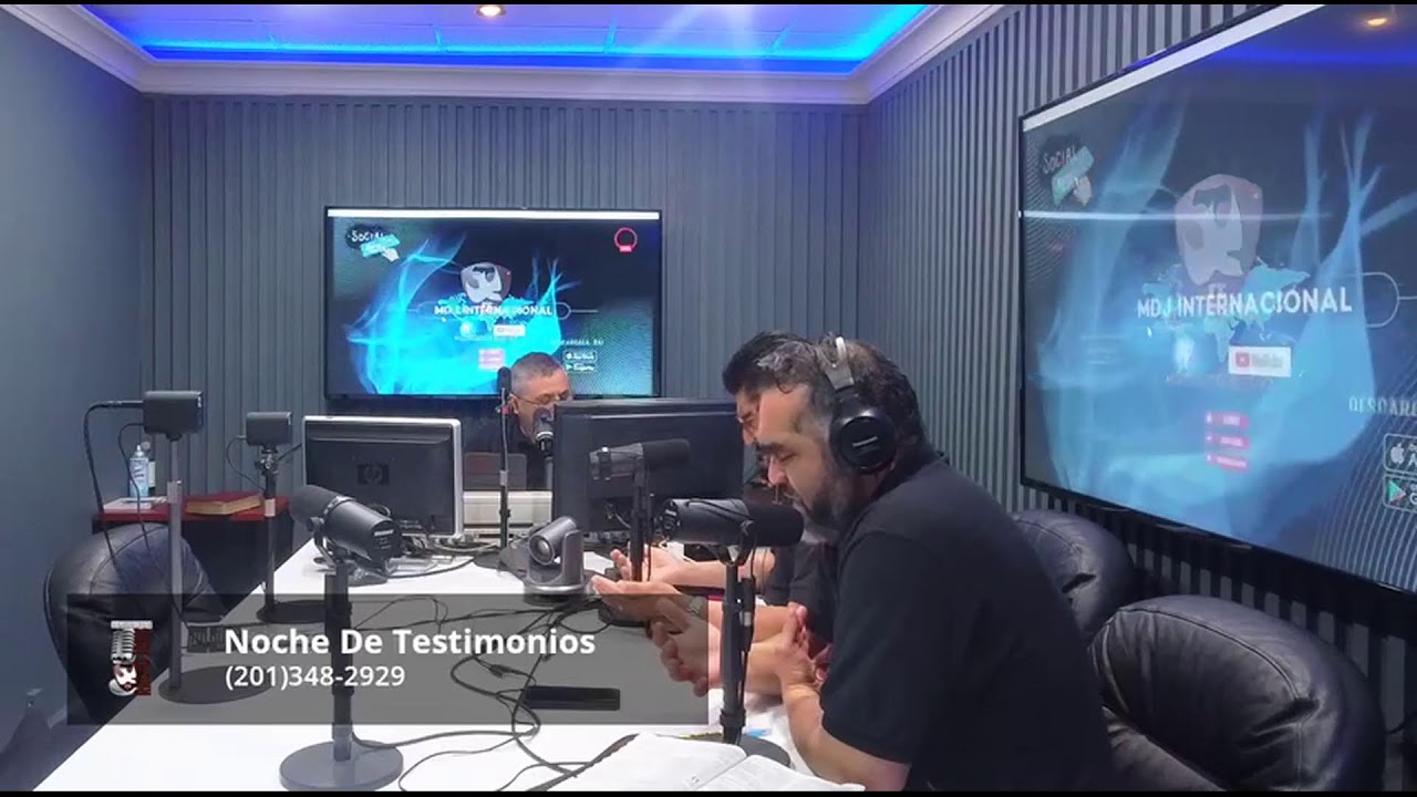 Noche de Testimonios