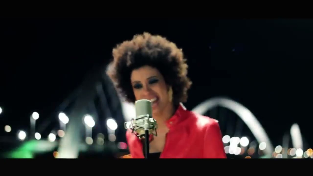 Rei Servo Part  L&iacute;dia D&aacute;llet & Congregacional Family  F&eacute; a F&eacute;  CLIP OFICIAL