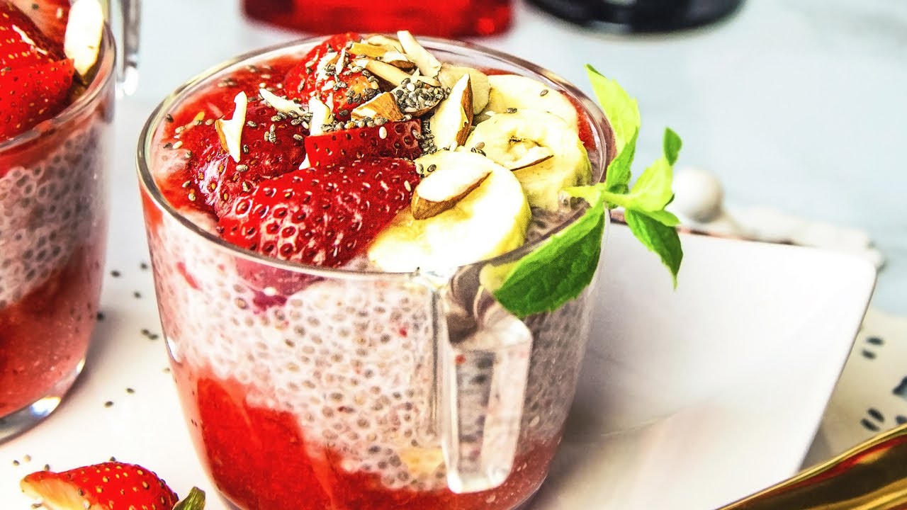 5 Minutes Strawberry Chia Pudding Recipe - Easy & Healthy Breakfast - How to make Chia Pudding