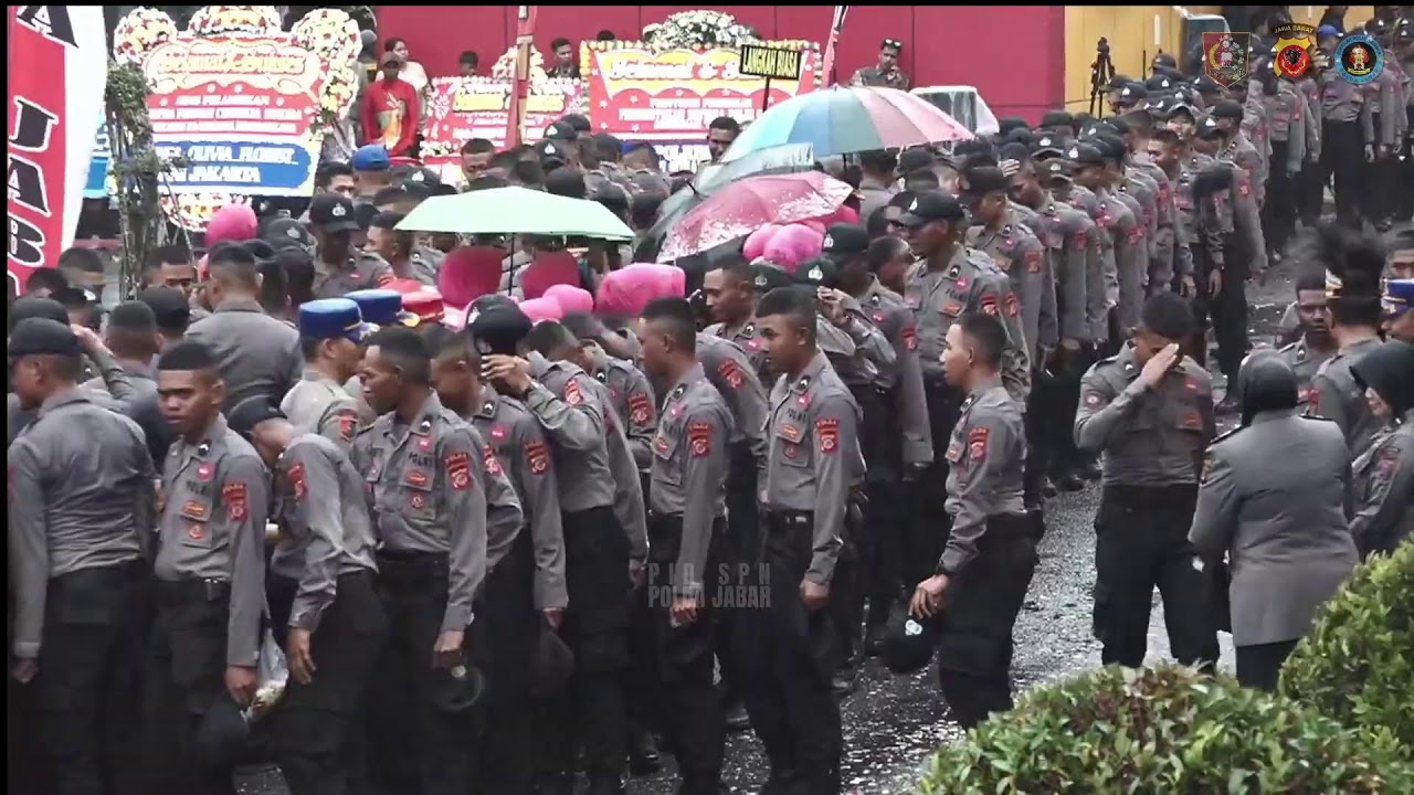PELEPASAN RESIMEN SISWA DHARMA BHAYANGKARA SPN POLDA JABAR