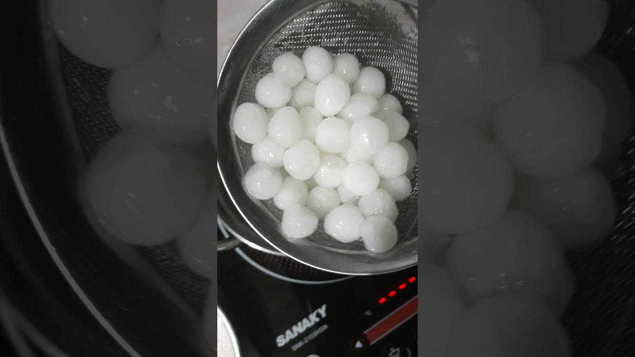 Cách nấu bột lọc nhân dừa huế (trân châu dừa) thật ngon